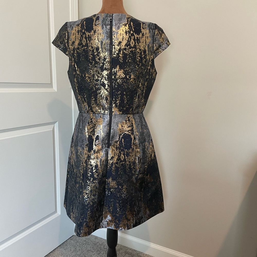 NWOT Vince Camuto Mini Dress - Picture 3 of 5